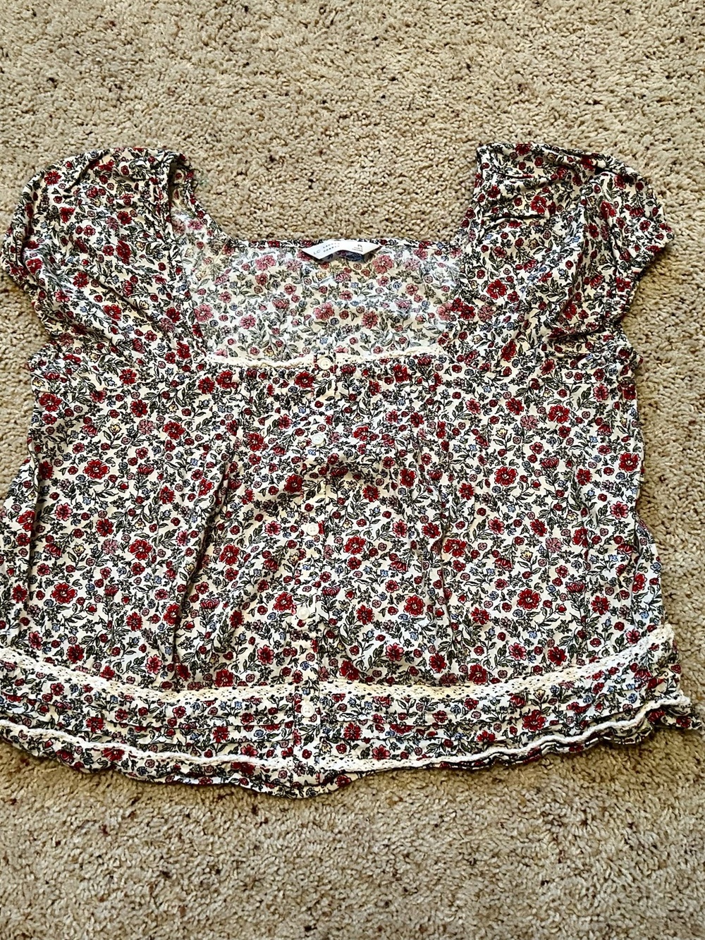 LC Lauren Conrad Cream Floral Square-Neck Blouse with Red Accents